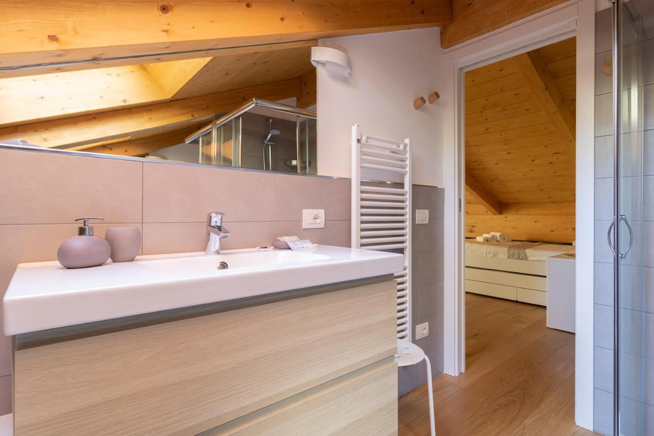 Apartment Alba - Tremezzina Lenno Luaran gambar